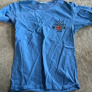 blue women’s tshirt